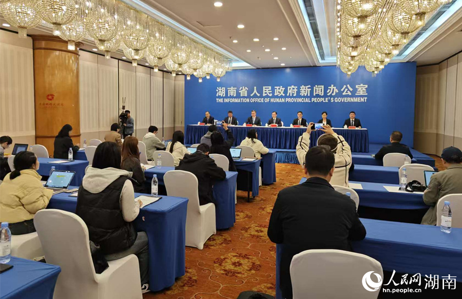 ���l(f��)�����F(xi��n)��������W(w��ng)ӛ�� ���e�z