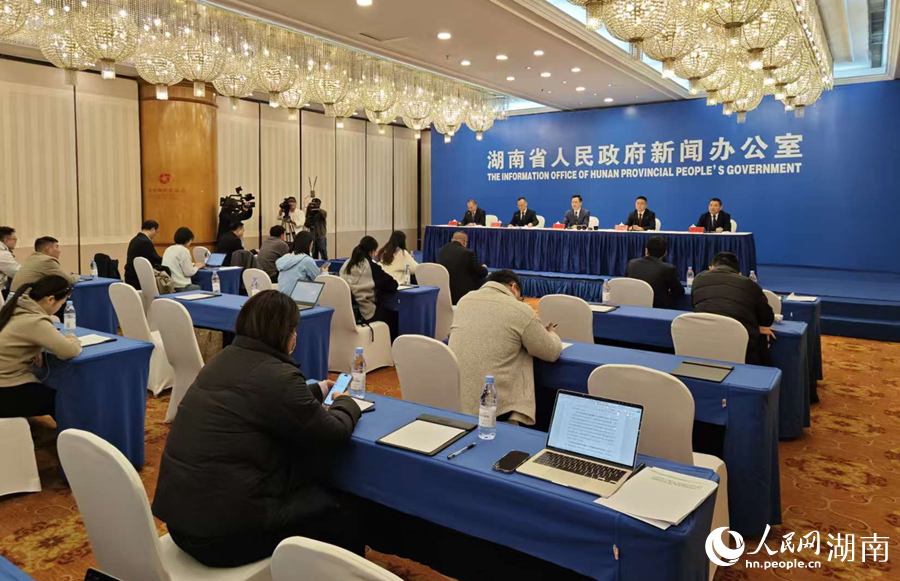 ���l(f��)����(hu��)�F(xi��n)��(ch��ng)������W(w��ng)ӛ�� ���e�z